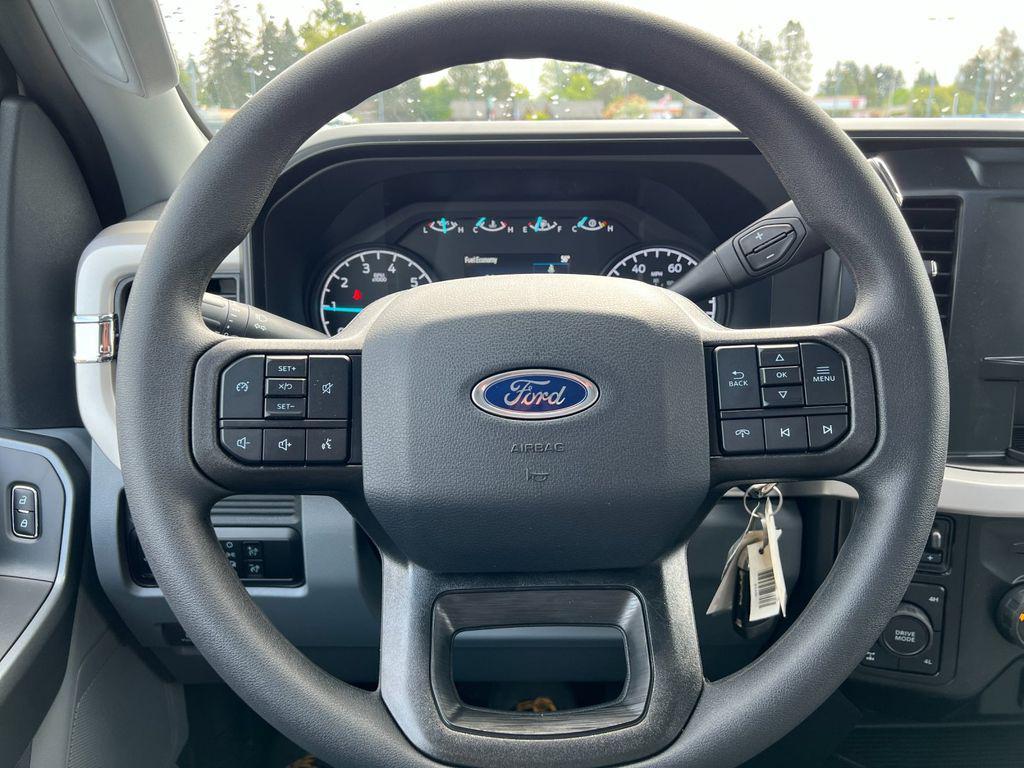 new 2025 Ford F-350 car, priced at $52,035