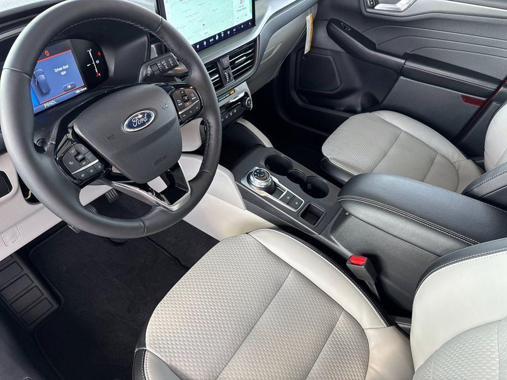new 2025 Ford Escape PHEV car, priced at $38,154