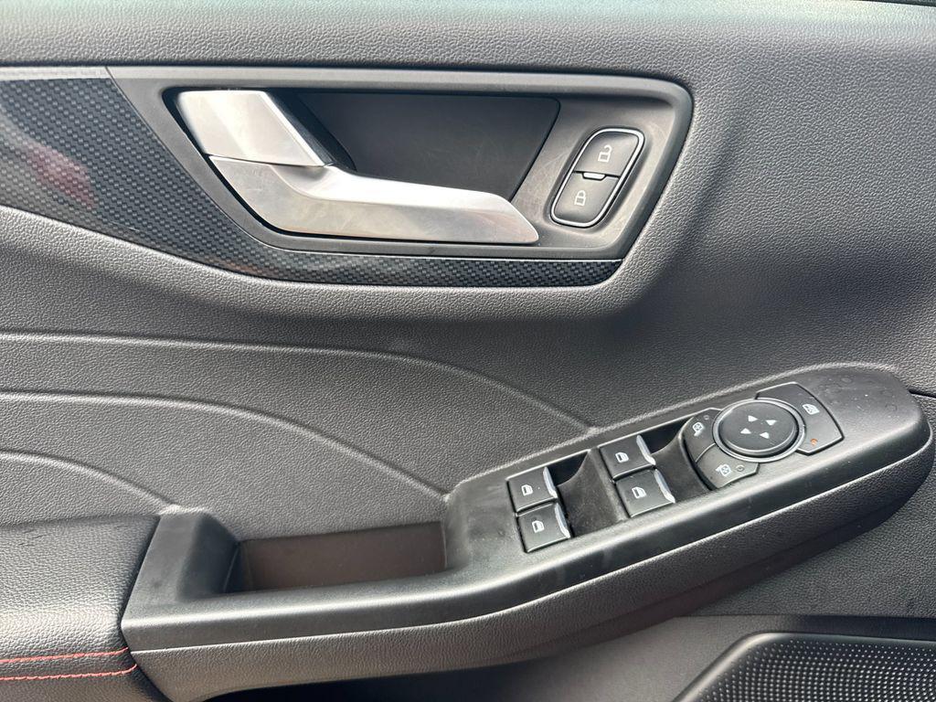 new 2025 Ford Escape car, priced at $28,076