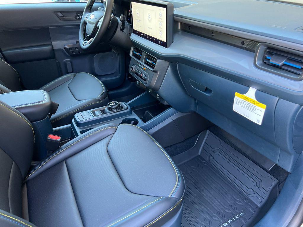 new 2025 Ford Maverick car, priced at $34,526