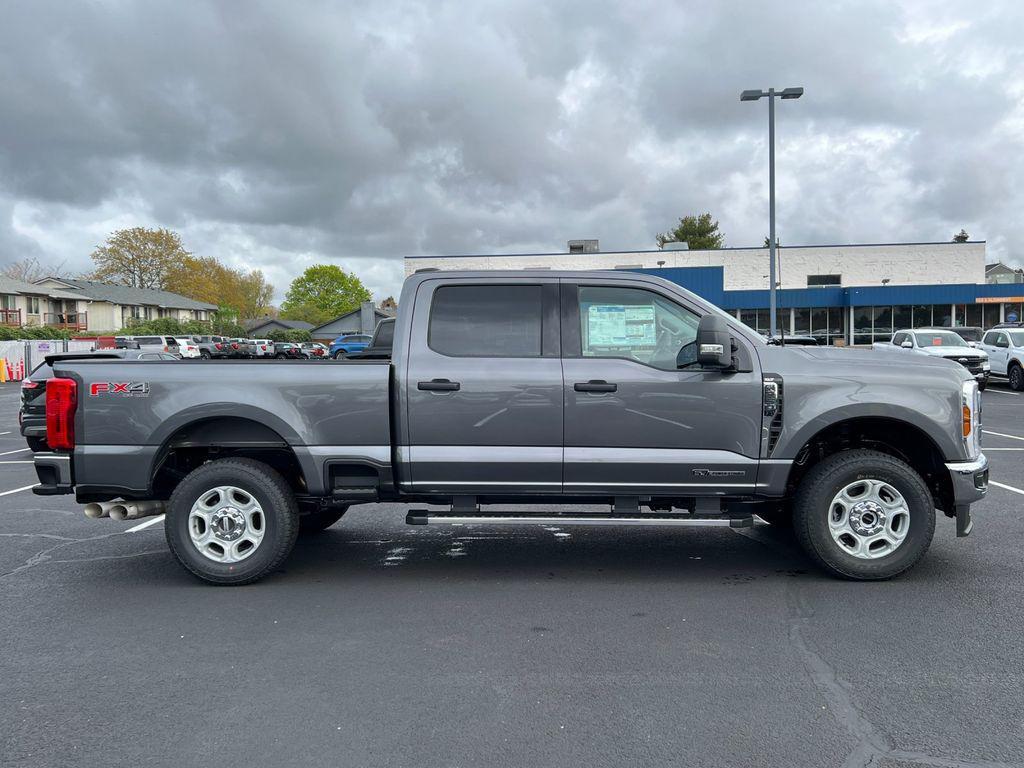 new 2025 Ford F-250 car, priced at $66,753