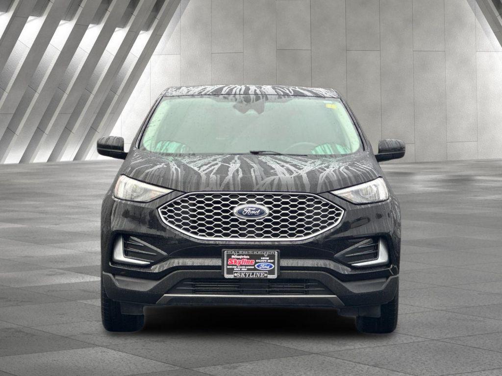 used 2024 Ford Edge car, priced at $23,998