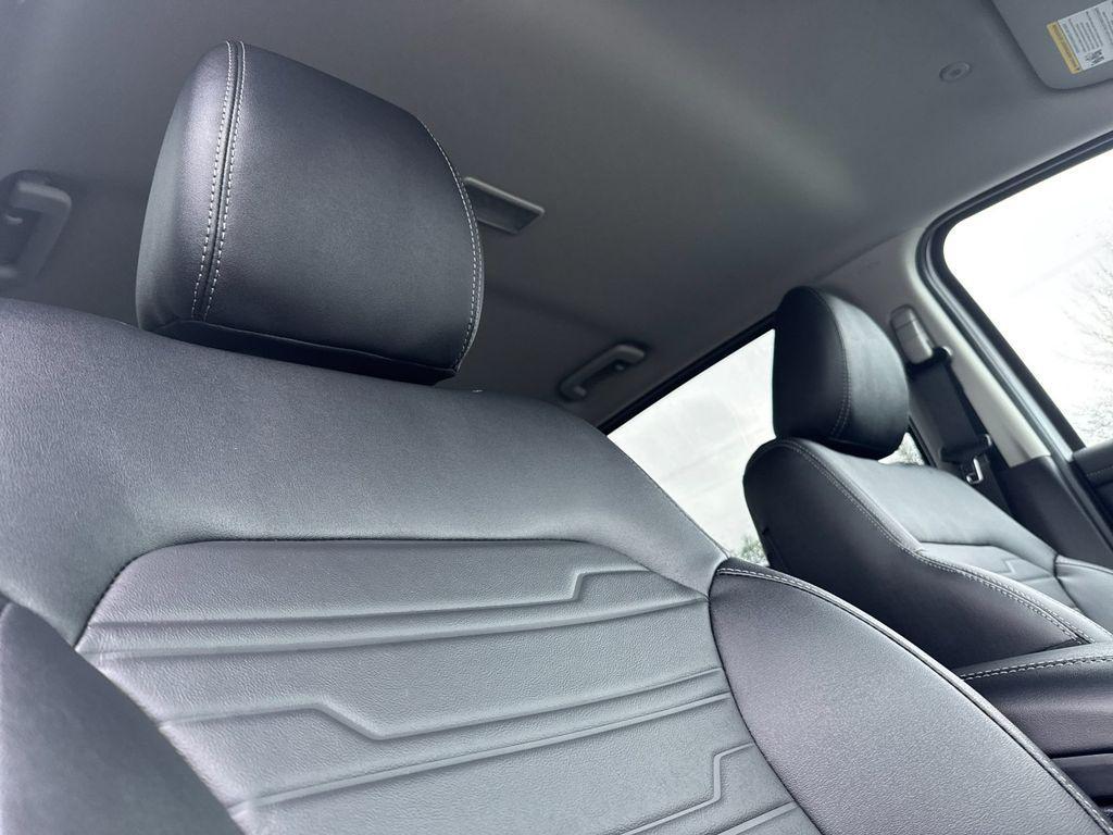 new 2025 Ford Ranger car, priced at $50,218