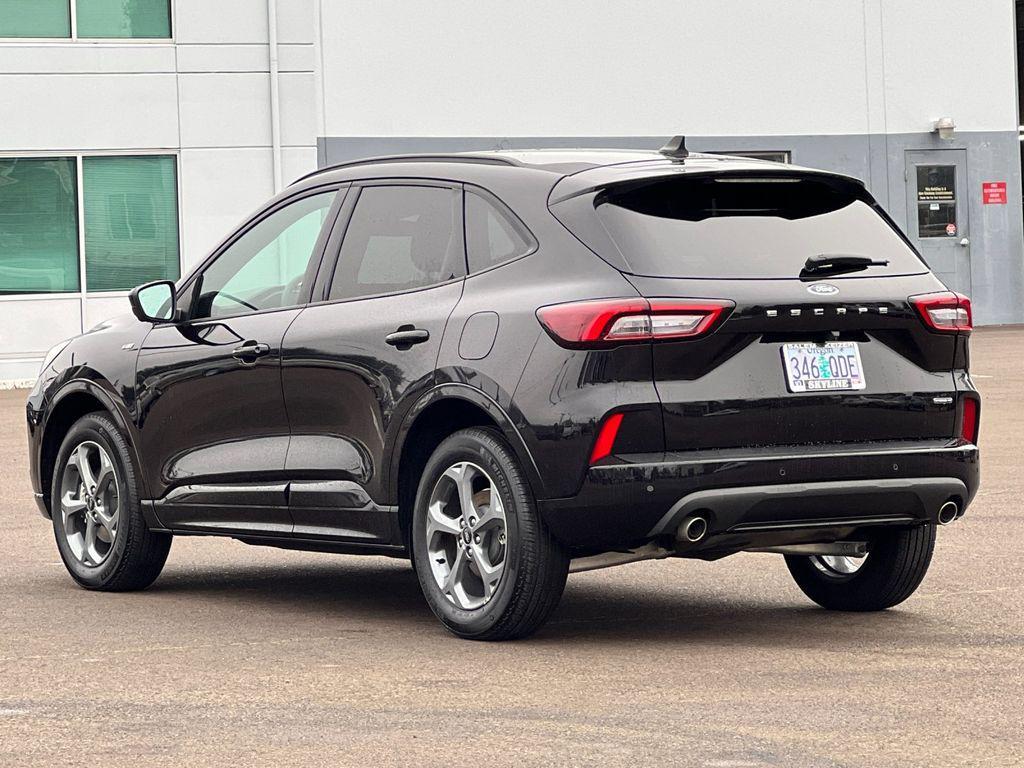 used 2023 Ford Escape car, priced at $27,996