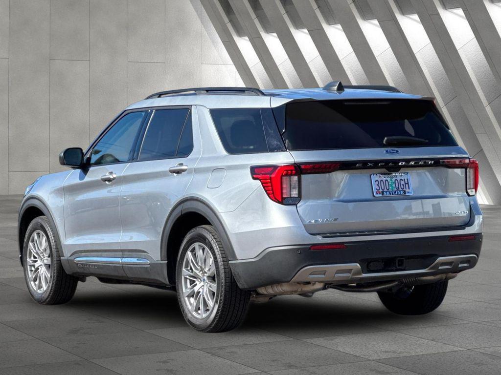 new 2025 Ford Explorer car, priced at $42,025