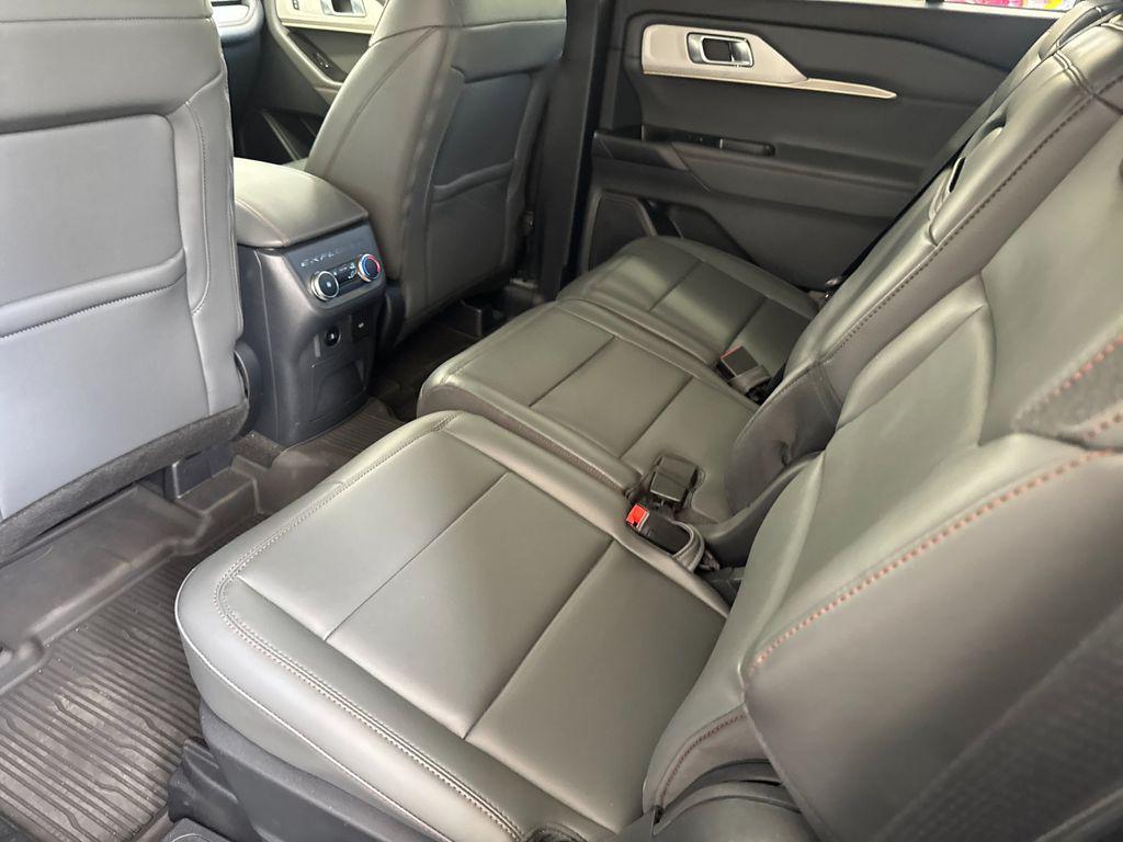 new 2025 Ford Explorer car, priced at $46,525