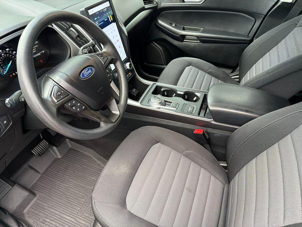 used 2022 Ford Edge car