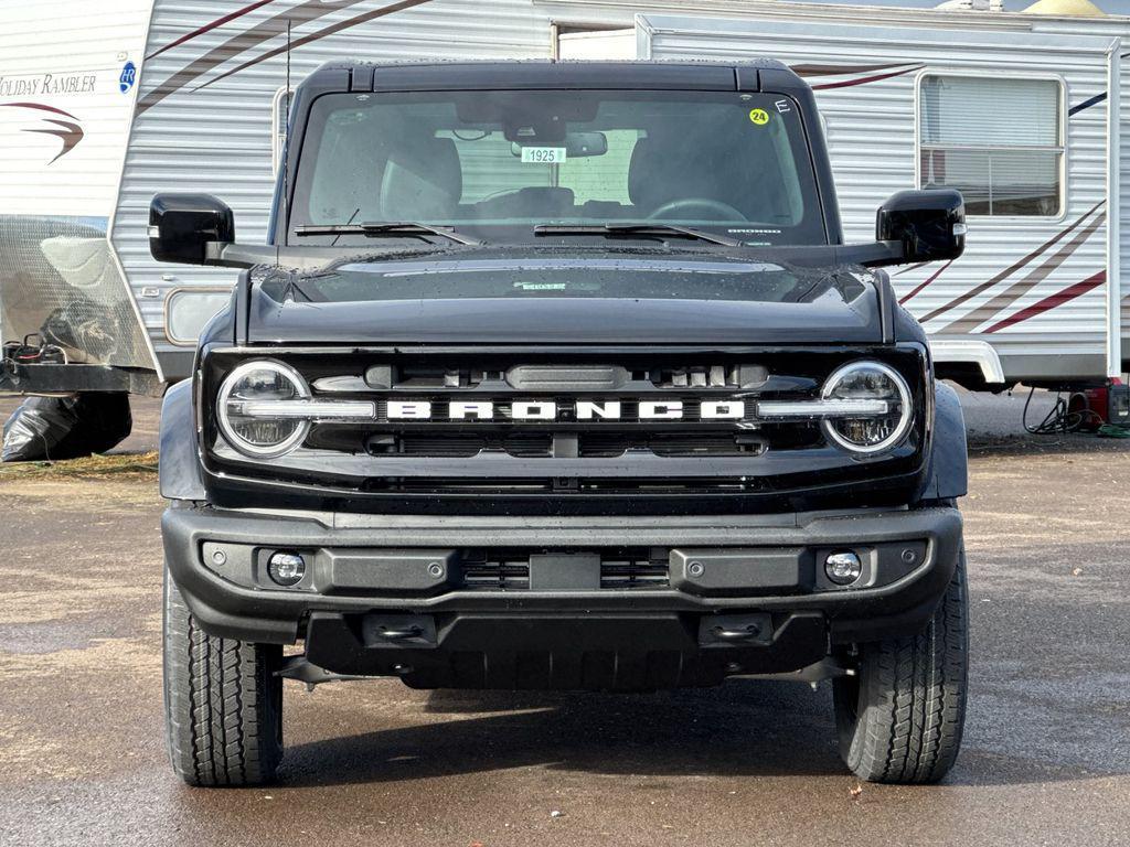 new 2025 Ford Bronco car, priced at $55,180