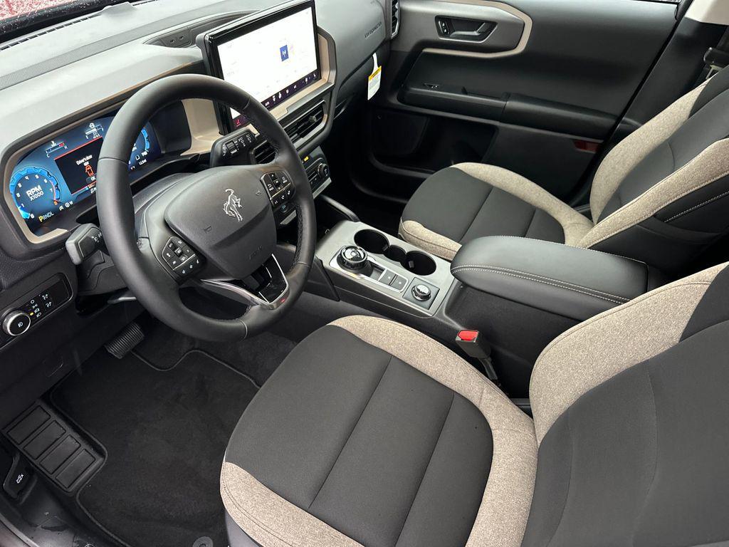 new 2025 Ford Bronco Sport car, priced at $31,528