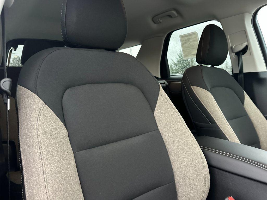 new 2025 Ford Bronco Sport car, priced at $31,528