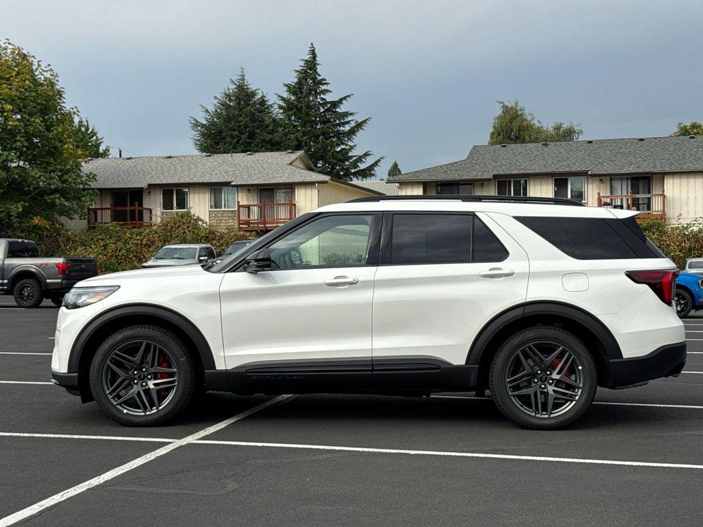 new 2025 Ford Explorer car, priced at $60,398