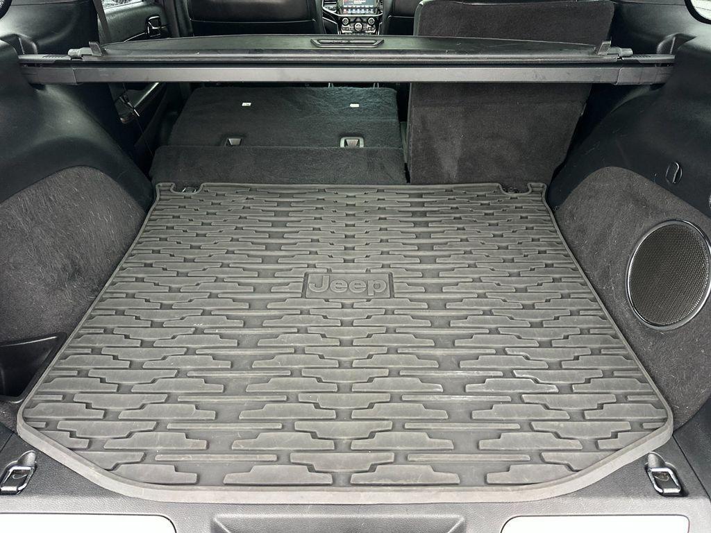 used 2019 Jeep Grand Cherokee car, priced at $16,996