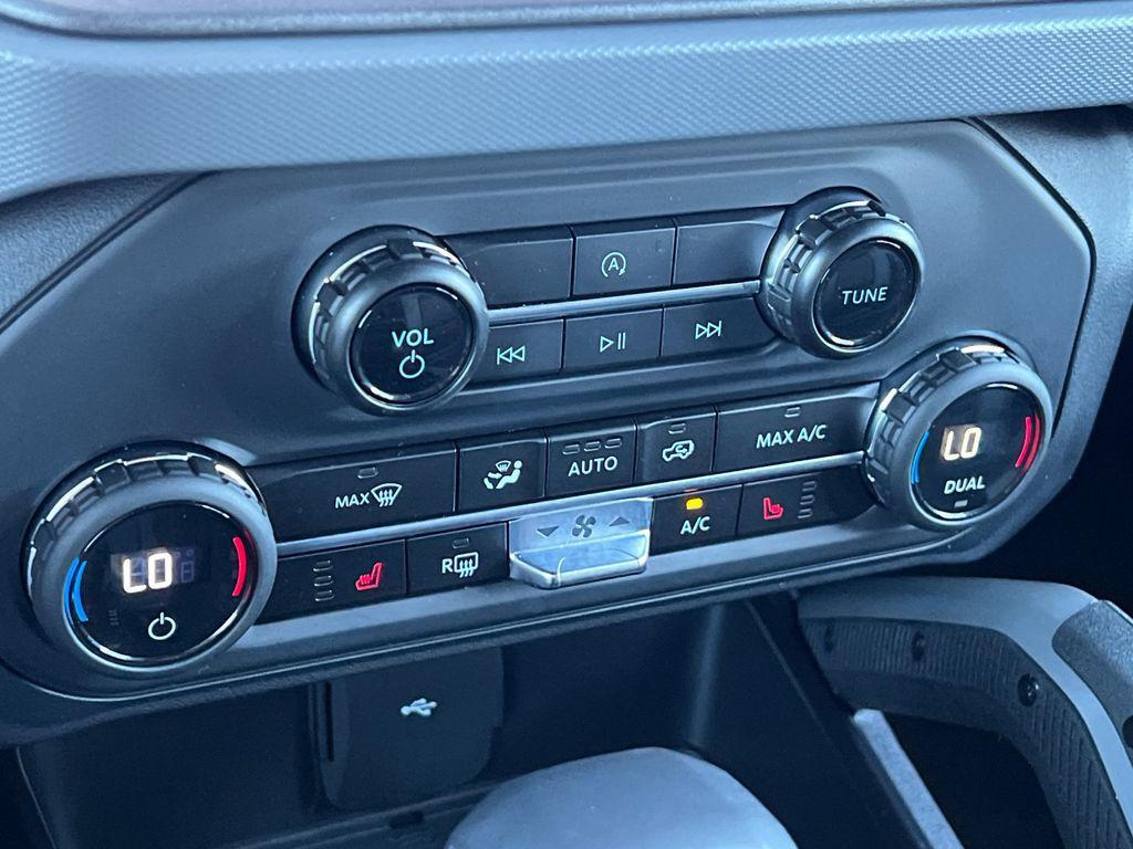 used 2024 Ford Bronco car, priced at $48,998