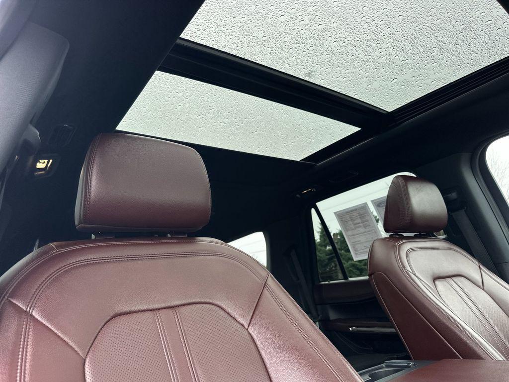 used 2023 Ford Expedition car, priced at $43,397