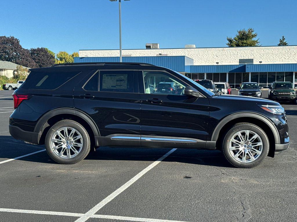 new 2025 Ford Explorer car, priced at $47,411