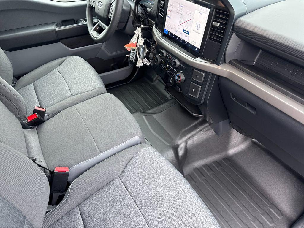 new 2025 Ford F-150 car, priced at $40,441