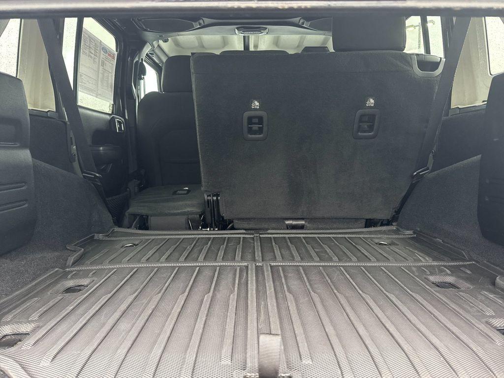 used 2022 Jeep Wrangler Unlimited car, priced at $38,998