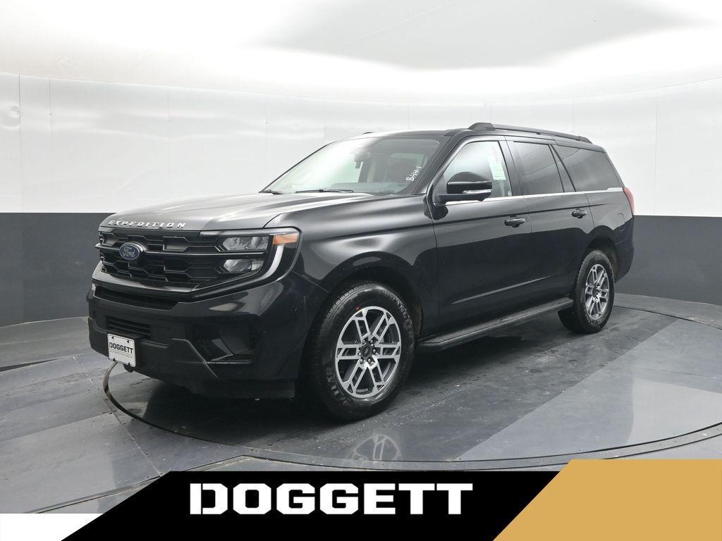 new 2026 Ford Expedition car, priced at $67,027