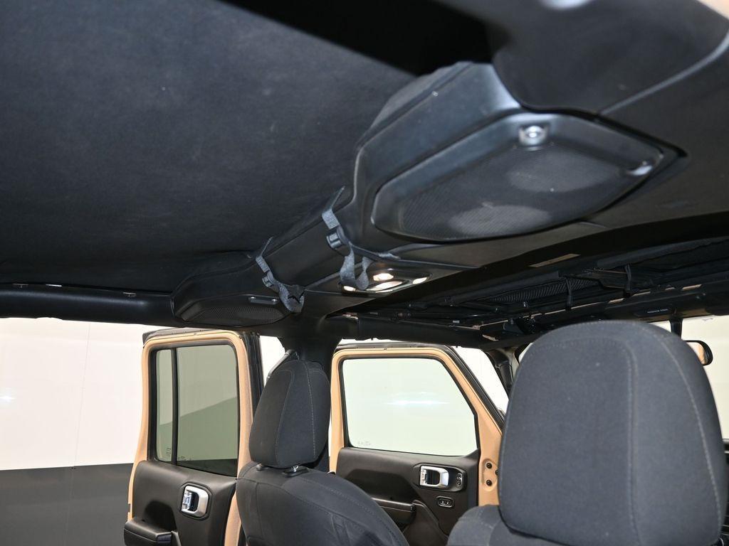 used 2023 Jeep Gladiator car, priced at $33,998