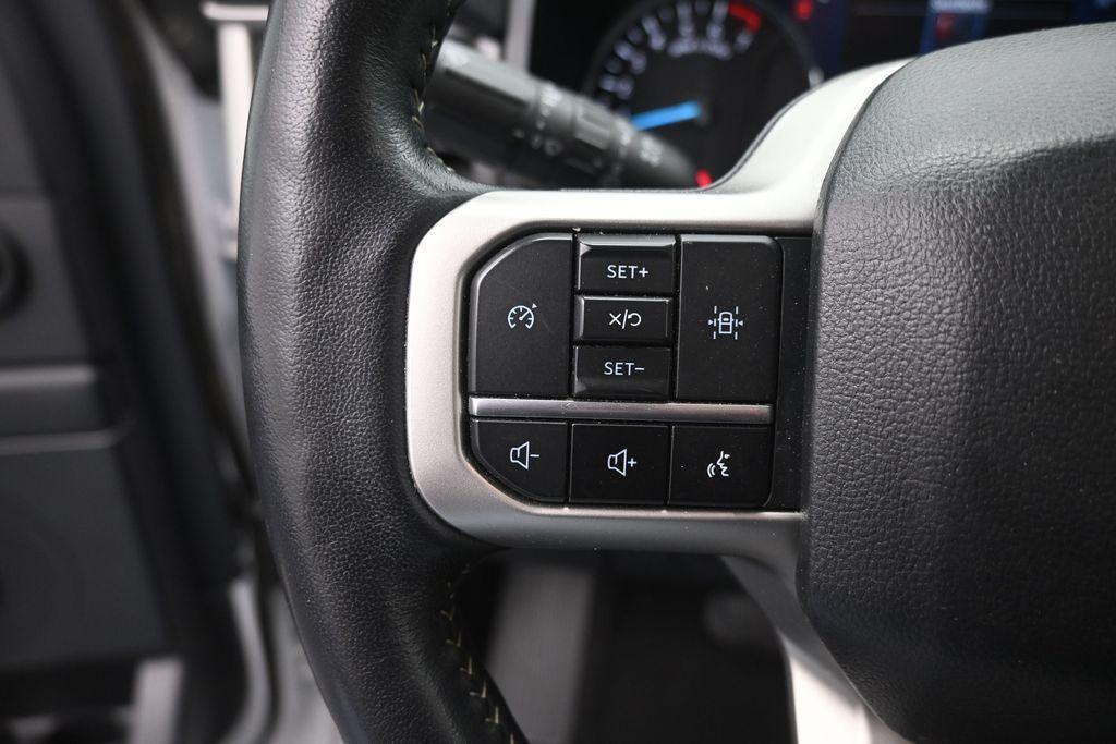 used 2024 Ford Expedition car, priced at $37,749