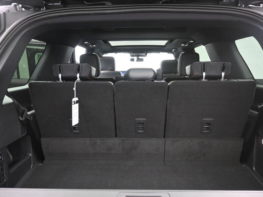 new 2025 Ford Expedition car, priced at $77,685