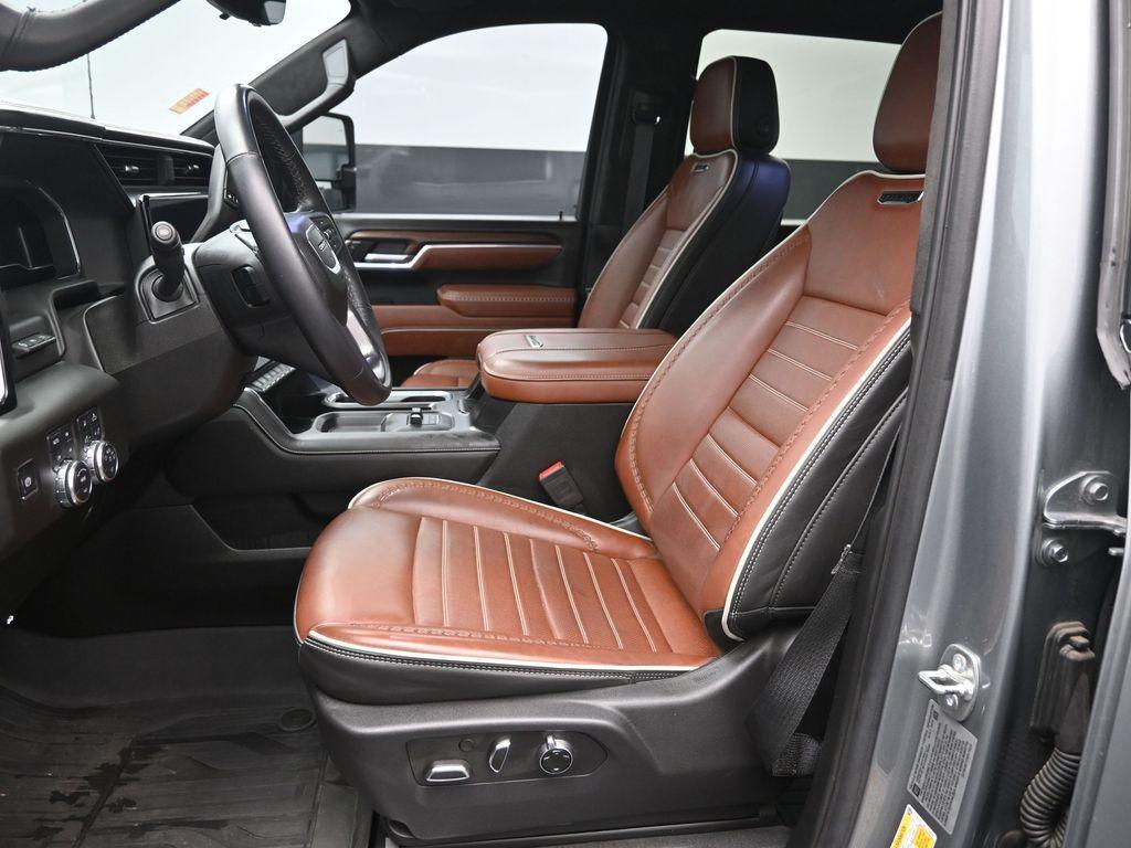 used 2025 GMC Sierra 2500 car, priced at $83,842