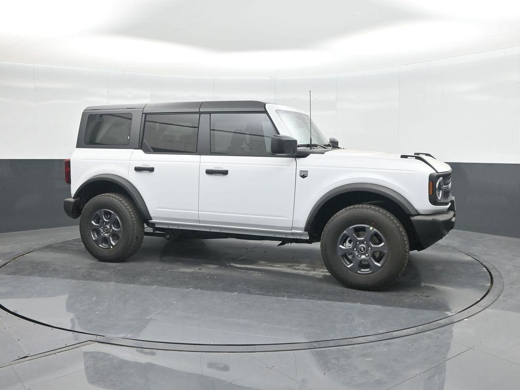 new 2025 Ford Bronco car, priced at $41,637