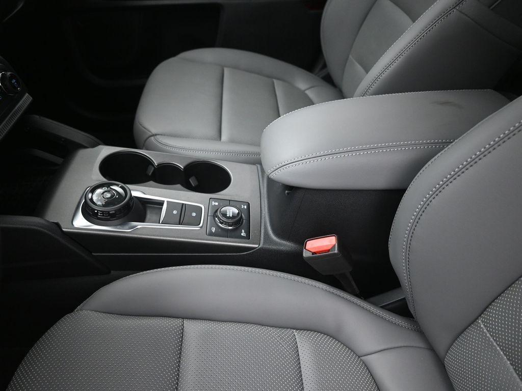 new 2025 Ford Bronco Sport car, priced at $34,061