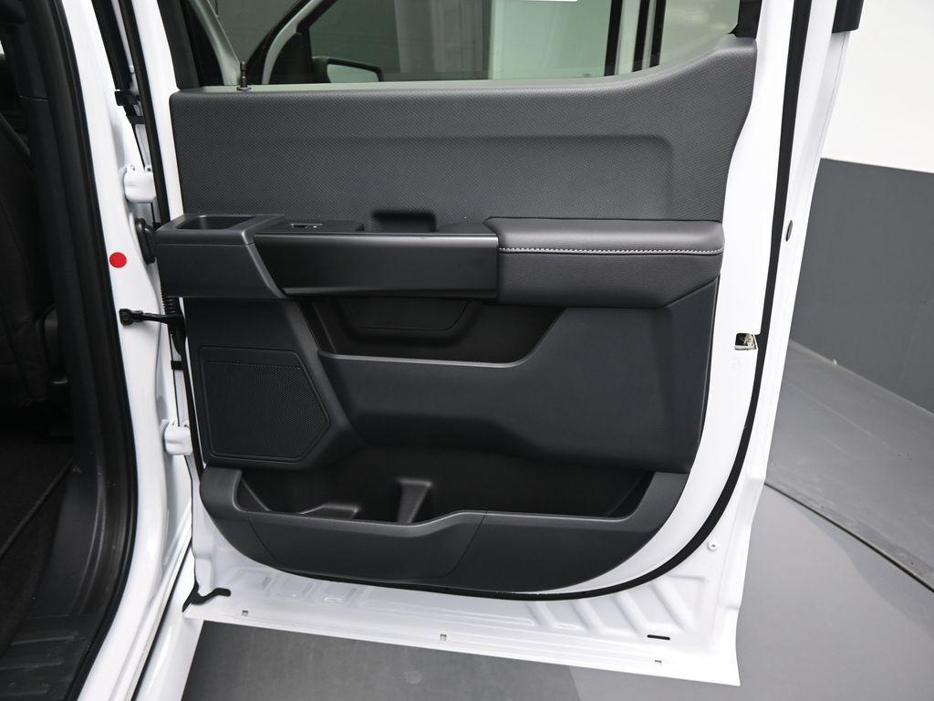 new 2026 Ford F-150 car, priced at $46,951