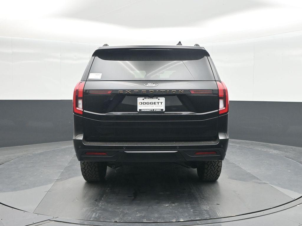 new 2025 Ford Expedition car, priced at $77,685