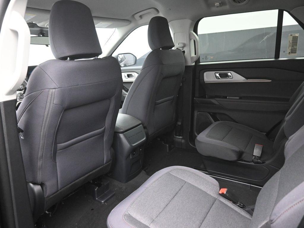 new 2025 Ford Explorer car, priced at $33,755