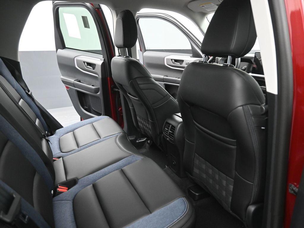 new 2025 Ford Bronco Sport car, priced at $31,530