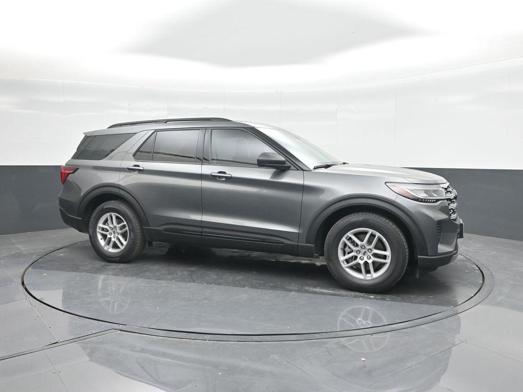 new 2026 Ford Explorer car, priced at $35,129
