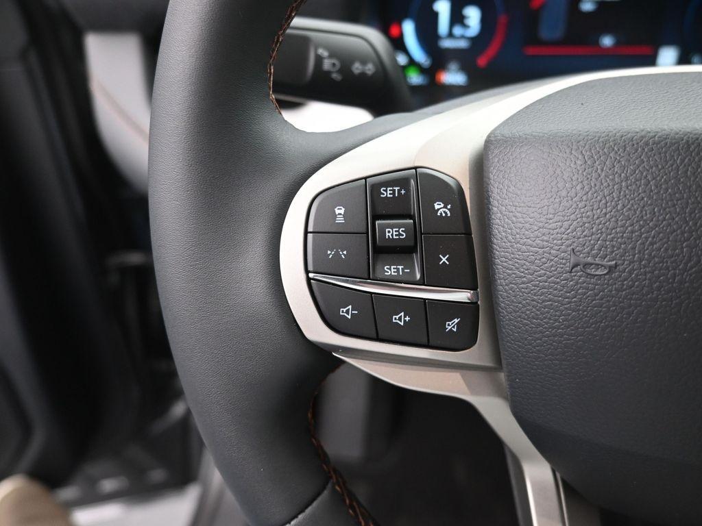 new 2026 Ford Explorer car, priced at $35,129