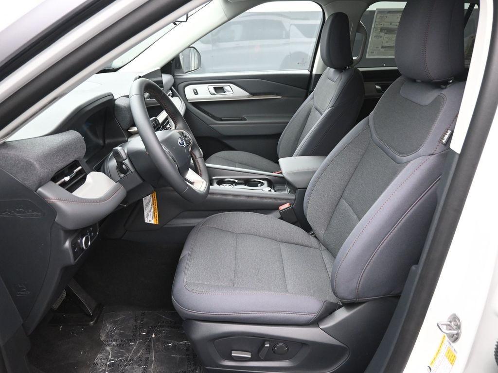 new 2025 Ford Explorer car, priced at $34,503