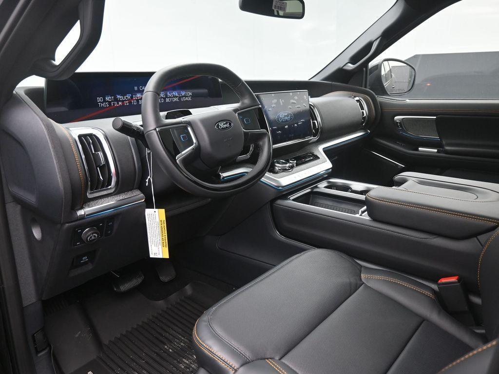 new 2025 Ford Expedition car, priced at $77,685