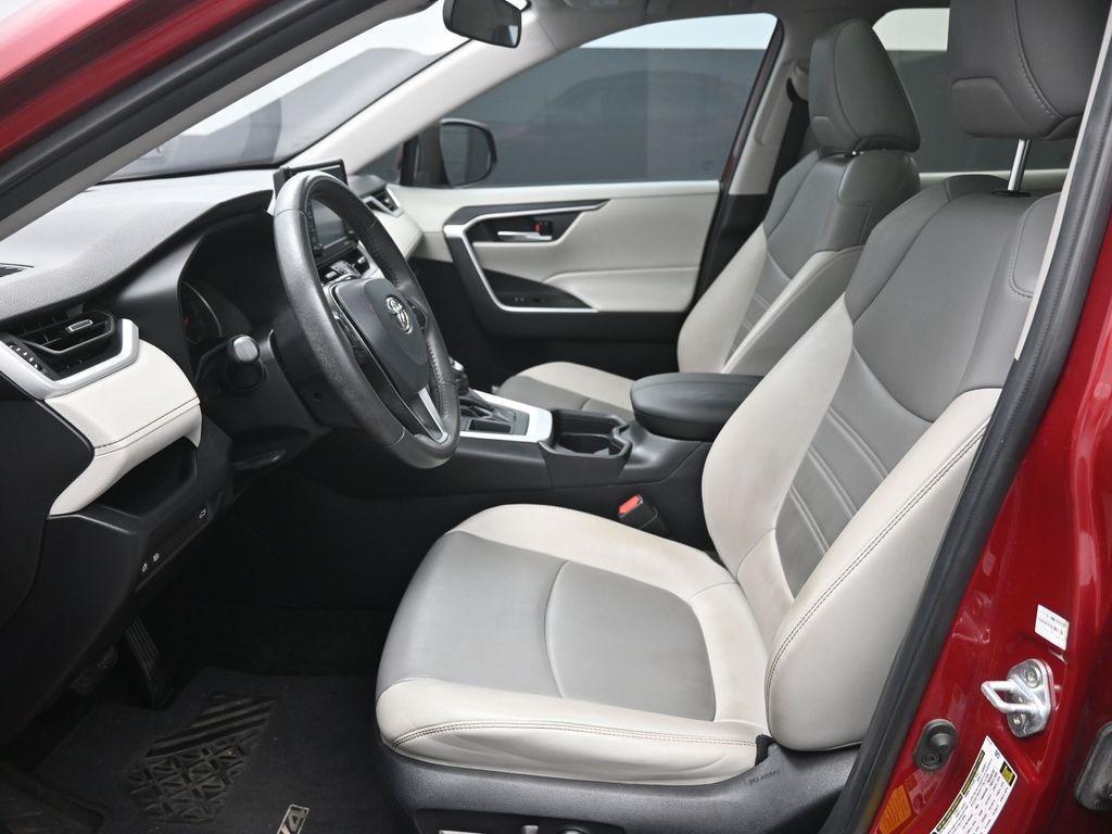 used 2021 Toyota RAV4 car, priced at $18,544