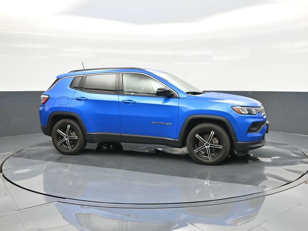 used 2022 Jeep Compass car, priced at $12,495