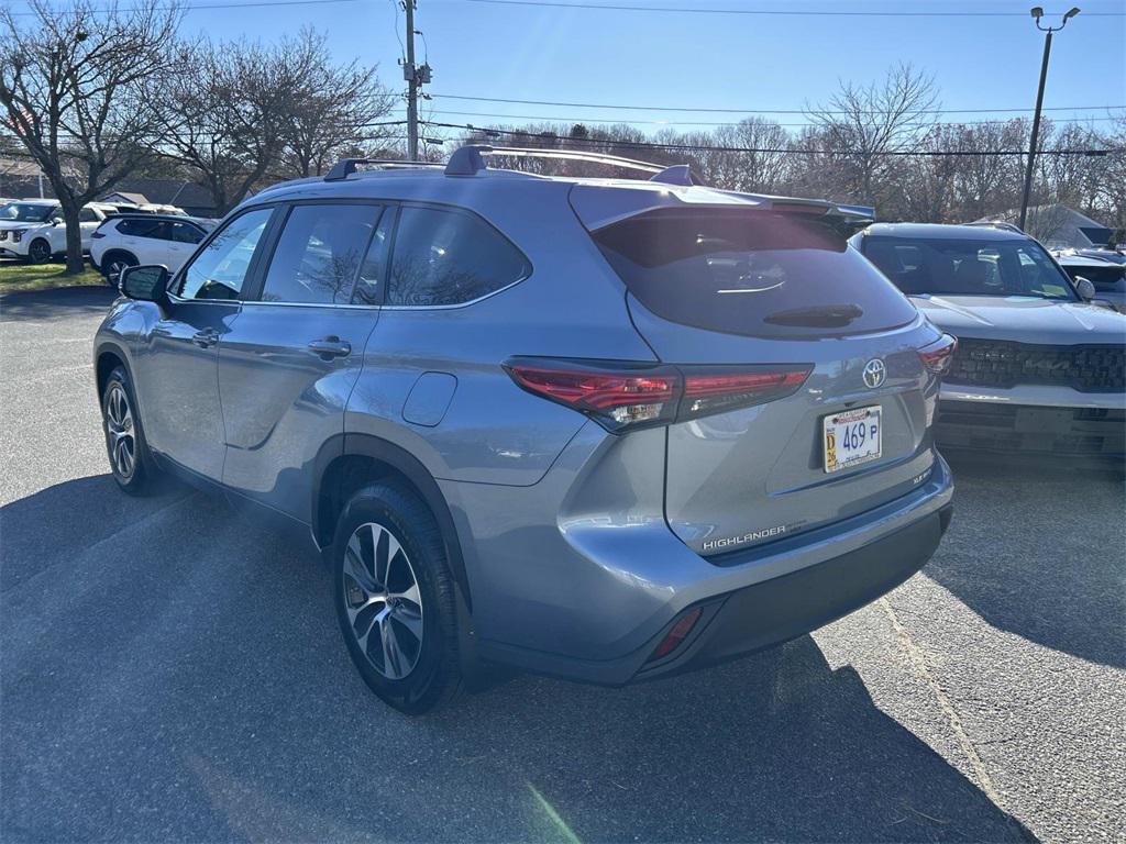 used 2023 Toyota Highlander car, priced at $36,595