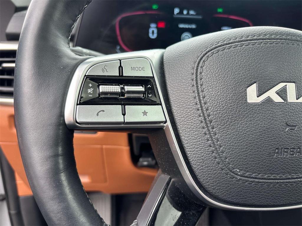 used 2025 Kia Telluride car, priced at $43,995