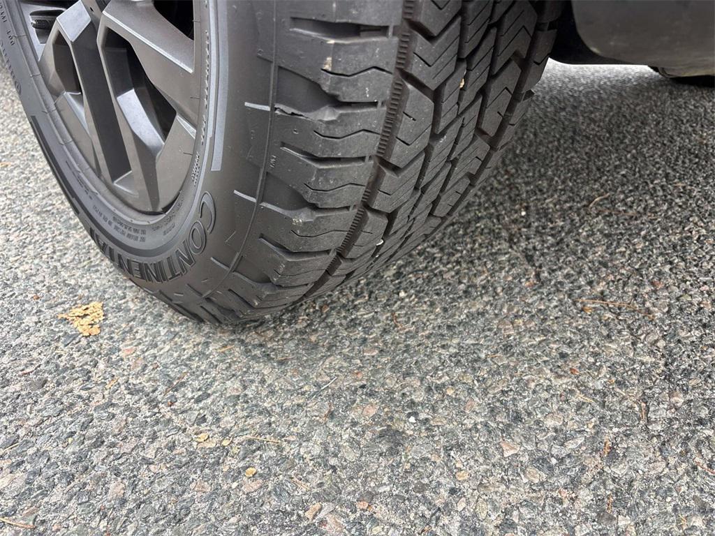 used 2025 Kia Telluride car, priced at $43,995