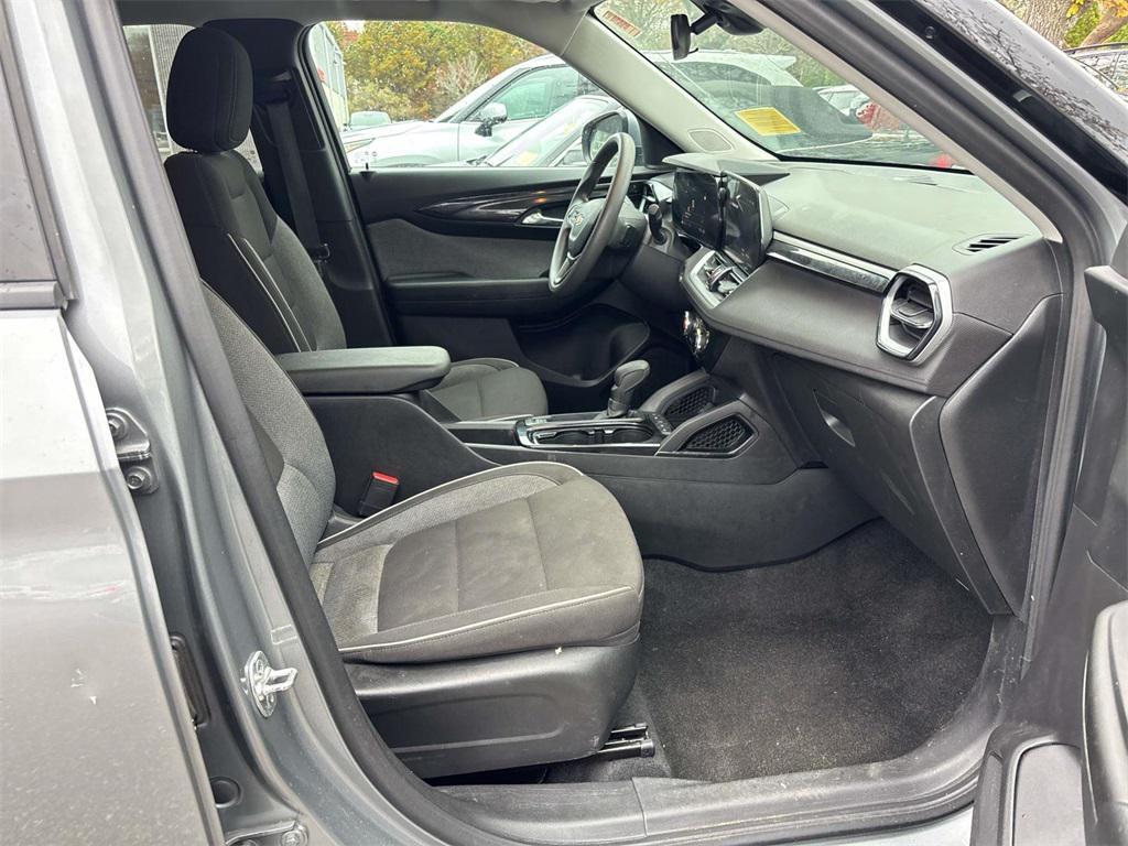 used 2024 Chevrolet TrailBlazer car, priced at $22,995