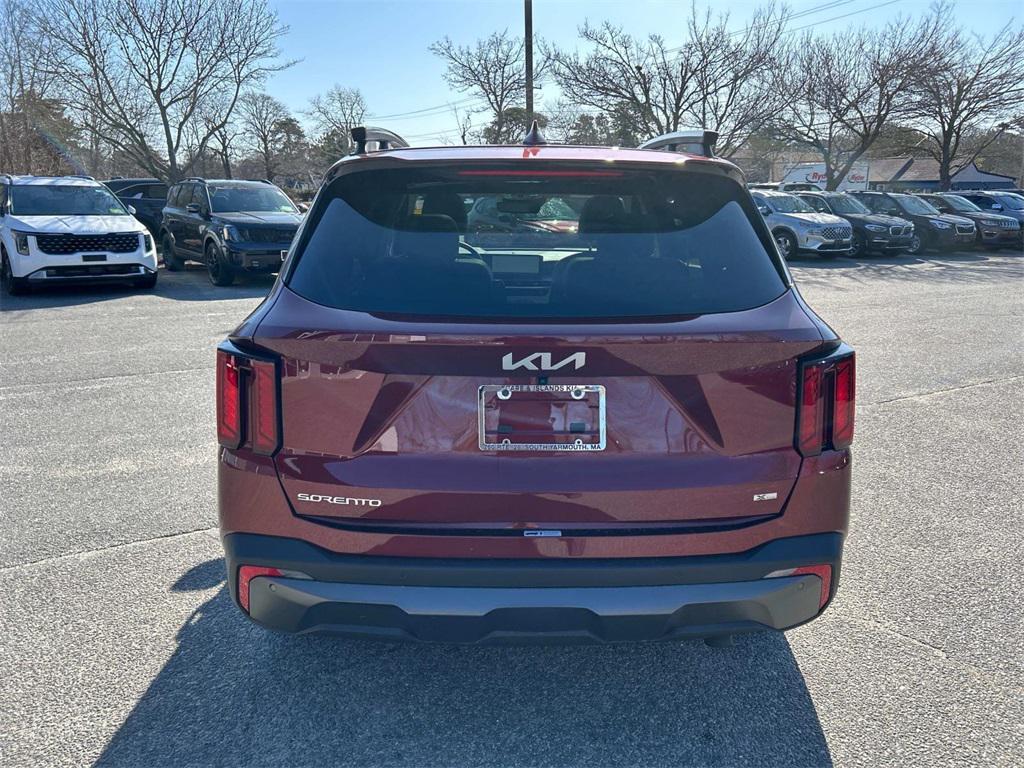 used 2024 Kia Sorento car, priced at $38,995