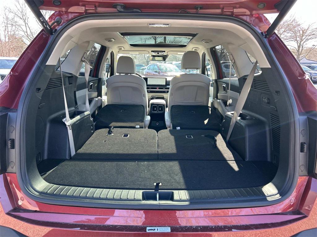used 2024 Kia Sorento car, priced at $38,995