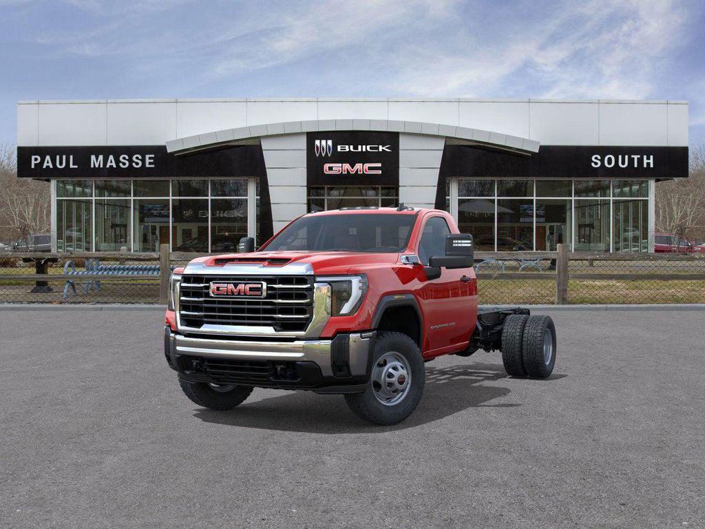 new 2025 GMC Sierra 3500 car, priced at $71,323