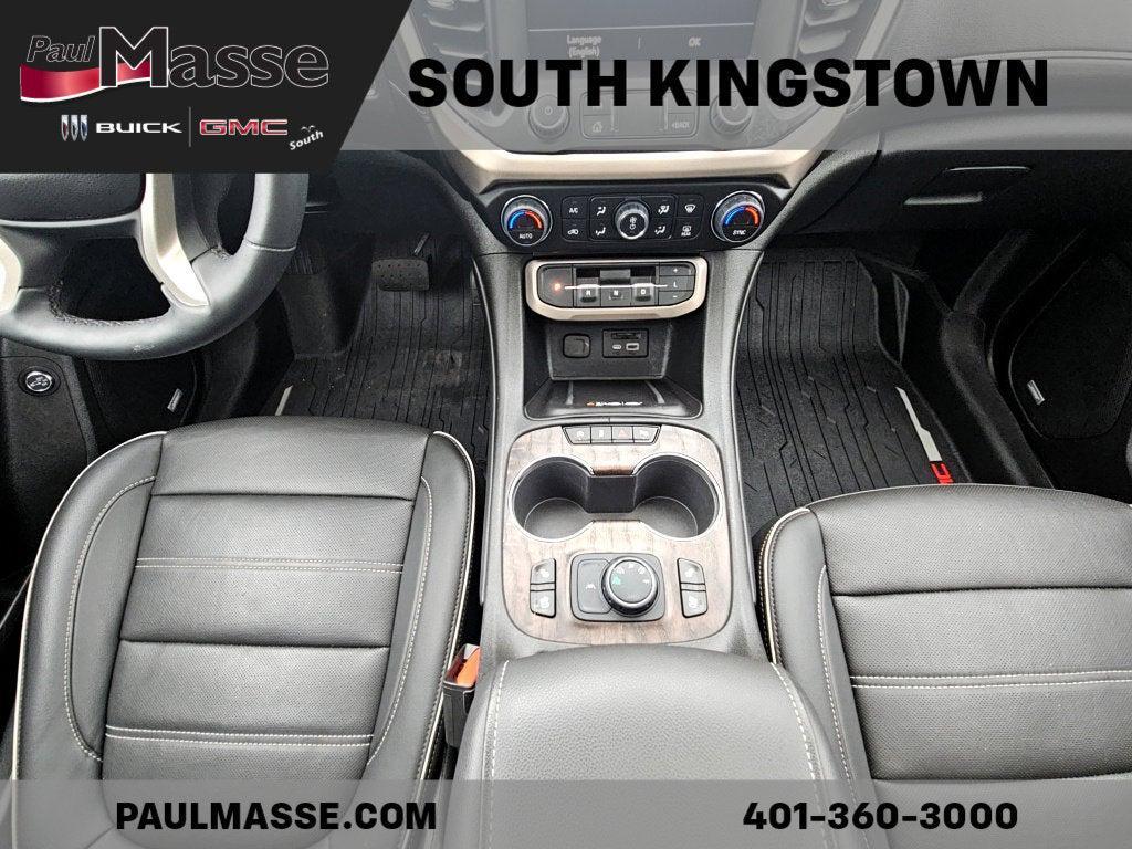 used 2023 GMC Acadia car, priced at $40,387