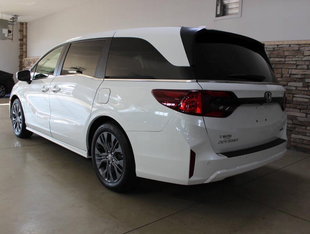 used 2025 Honda Odyssey car, priced at $43,900