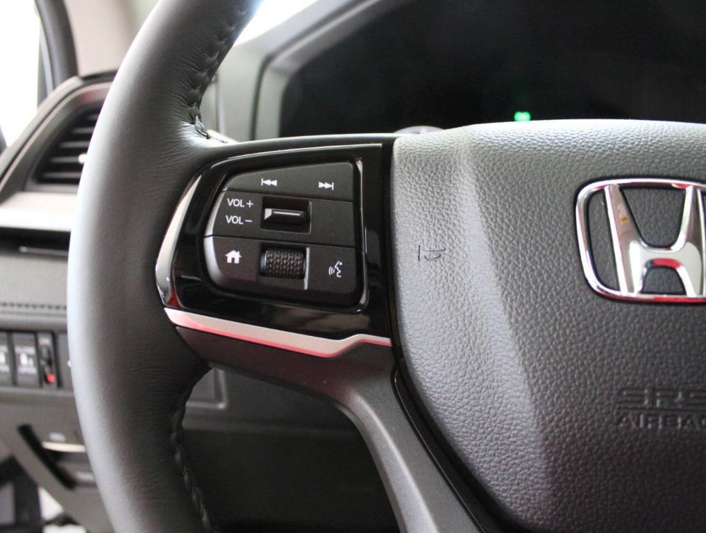 used 2025 Honda Odyssey car, priced at $43,900