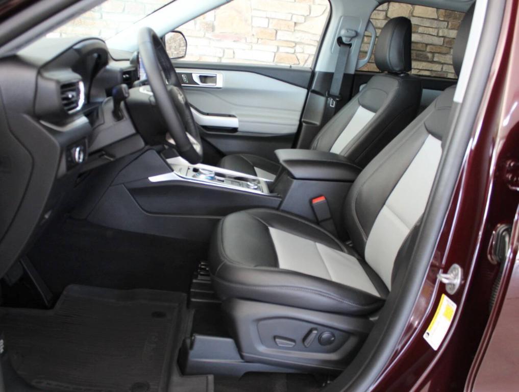 used 2023 Ford Explorer car, priced at $38,900