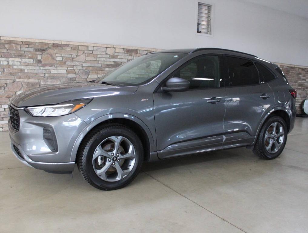 used 2023 Ford Escape car, priced at $26,900